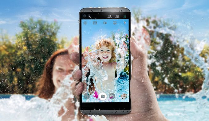 LG Q8 chính thức: Phiên bản thu nhỏ của V20, bổ sung khả năng kháng nước