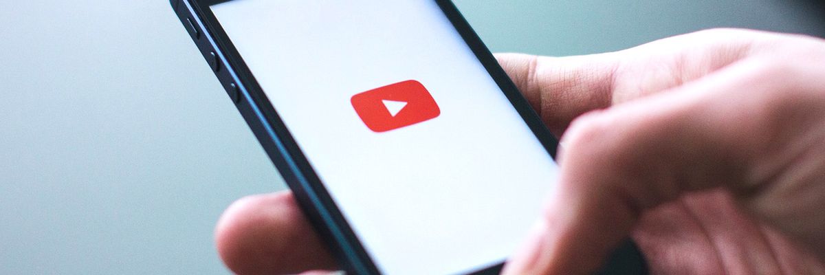 Ứng dụng Youtube trên iOS gây sụt pin, nóng máy nghiêm trọng
