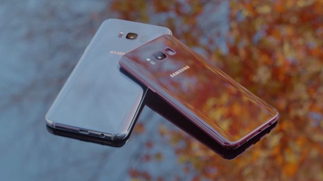 Ảnh thực tế Galaxy S8 phiên bản màu đỏ (Burgundy Red)