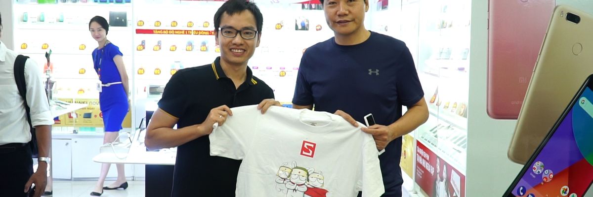 CEO Xiaomi Lei Jun sang Việt Nam, ghé thăm và làm việc với CellphoneS