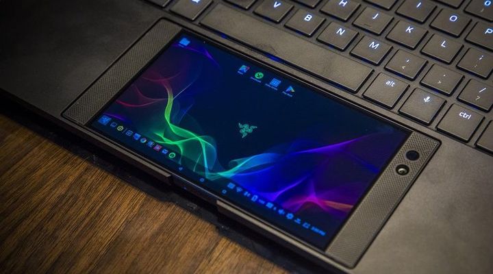 Razer Phone 2 sẽ ra mắt tháng 9, có thể "biến hình" thành laptop nhờ Project Linda?