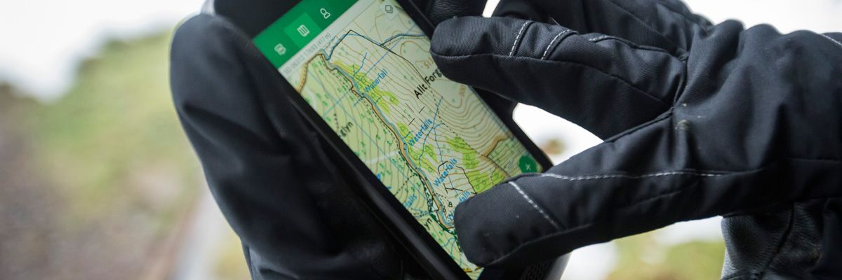 Smartphone Land Rover dành cho người thích "phượt" sẽ được ra mắt tại MWC 2018