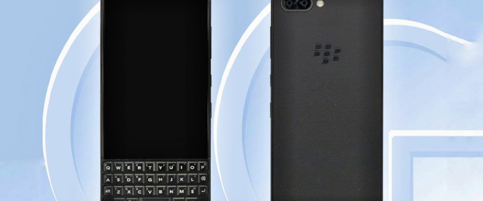 BlackBerry Athena lộ diện với bàn phím QWERTY, là chiếc máy kế nhiệm KEYone?