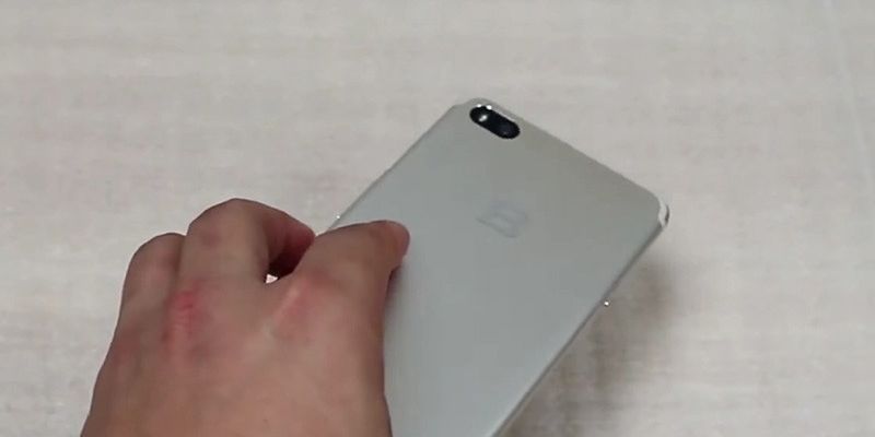 Bphone 2018 sẽ có nhiều màu sắc và không chạy đua theo trào lưu "tai thỏ"