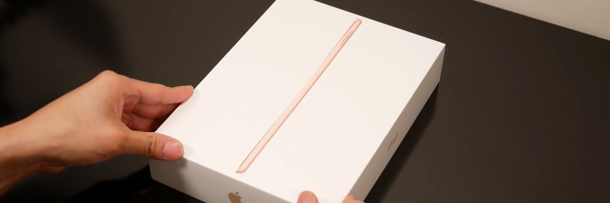 Mở hộp iPad 2018: Nâng cấp phần cứng, hỗ trợ bút Apple Pencil, giá từ 7.2 triệu đồng