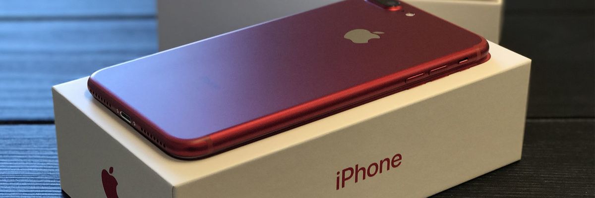 Apple sẽ ra mắt iPhone 8 và 8 Plus màu đỏ (PRODUCT)RED trong ngày hôm nay
