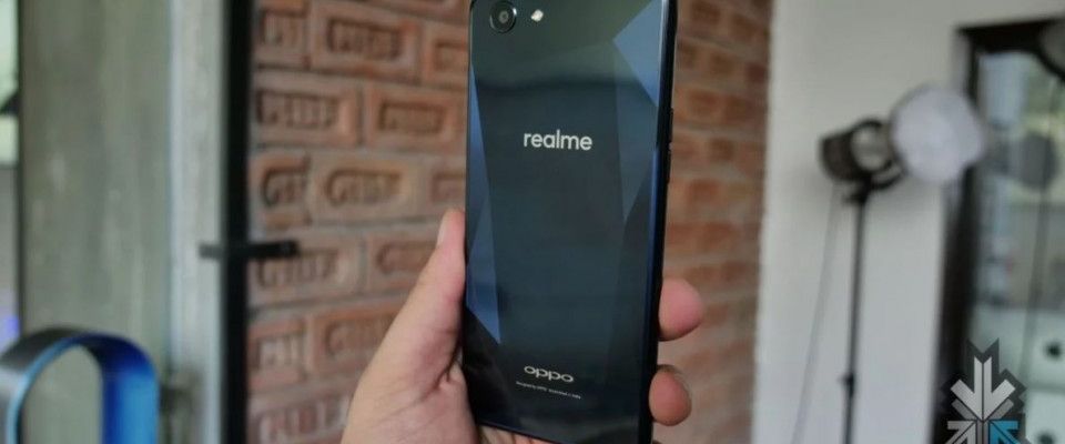 Đập hộp và trên tay OPPO Realme 1 trước ngày ra mắt: Helio P60, 6GB RAM, mặt lưng 3D lấp lánh