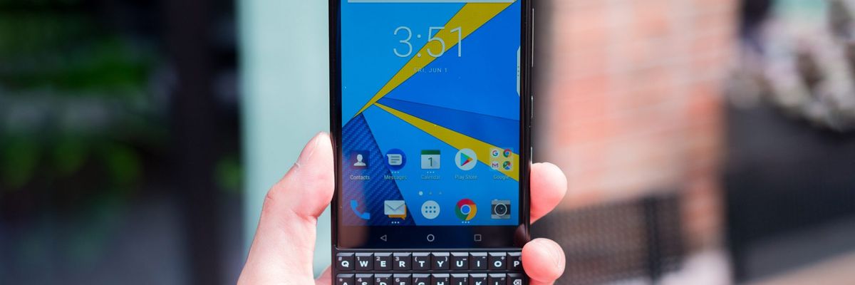 Trên tay BlackBerry KEY2: Mạnh mẽ, hiện đại và cao cấp hơn, nhưng giá vẫn khá cao