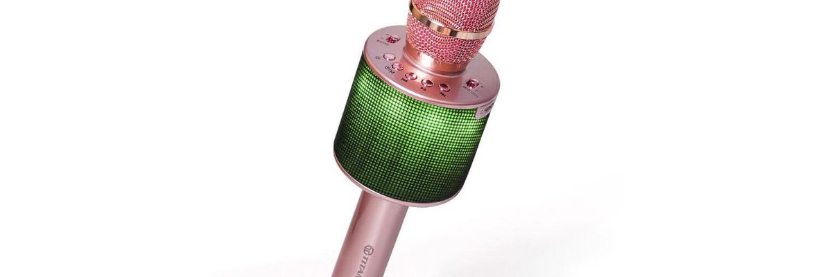 Giảm giá cực sốc khi mua Micro Karaoke TITAN M01 chính hãng tại CellphoneS