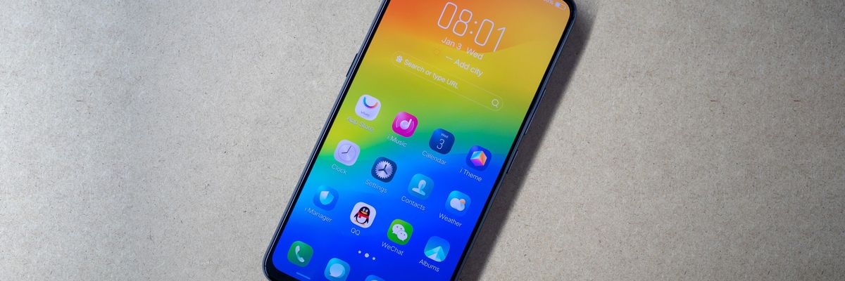 Trên tay Vivo NEX: Smartphone đầu tiên sở hữu khái niệm tràn viền đúng nghĩa