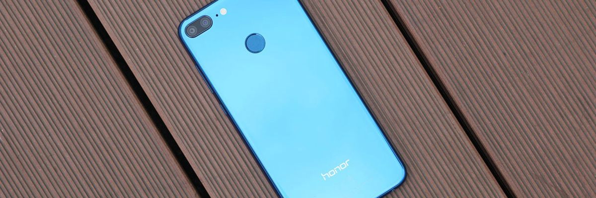 Trên tay Honor 9 Lite: Smartphone có thiết kế đẹp nhất phân khúc 4 triệu đồng