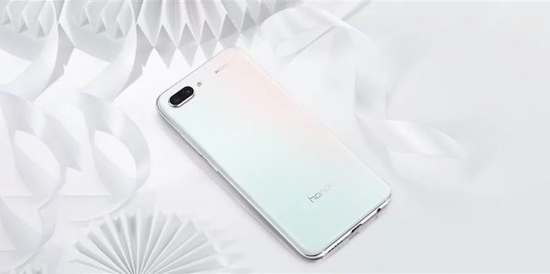 Honor 10 GT sẽ có thêm phiên bản màu hoa Linh Lan tuyệt đẹp