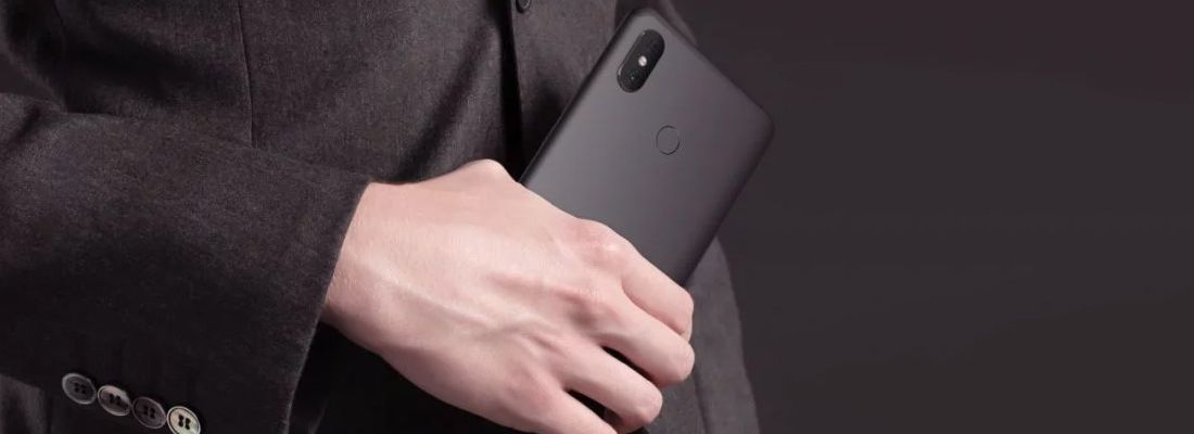 Mi Max 3 Pro bất ngờ xuất hiện trên trang thương mại điện tử Trung Quốc