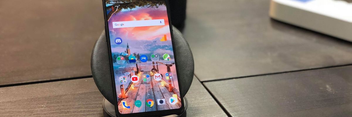 Sau tất cả, OnePlus vẫn chưa thể tích hợp sạc nhanh không dây vào smartphone