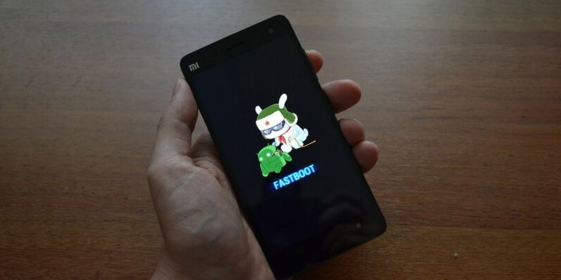 Điện thoại Xiaomi xách tay Trung Quốc sẽ không thể flash ROM quốc tế và ngược lại