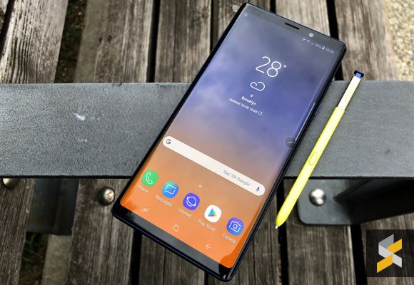 Không chịu thua Apple, Galaxy Note10 sẽ có màn hình 6.66 inch lớn hơn iPhone XS Max?