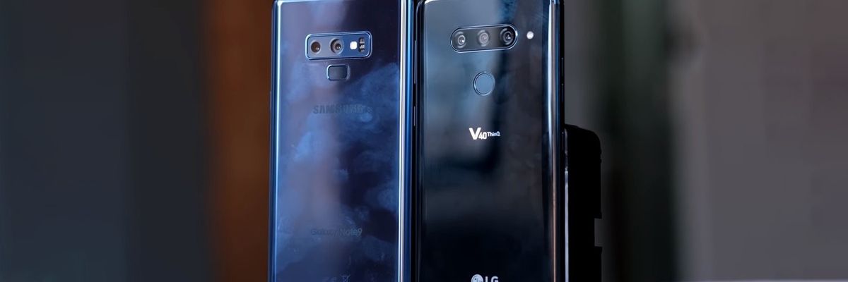 So sánh LG V40 ThinQ và Samsung Galaxy Note 9: Flagship nào đáng mua hơn?