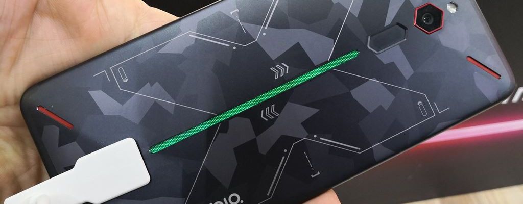 Smartphone chuyên game Nubia Red Magic 2 sẽ có tản nhiệt bằng cả chất lỏng lẫn không khí