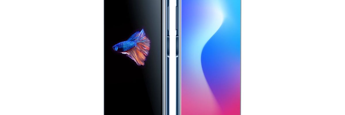 Smartphone hai màn hình Nubia X bán được 100.000 máy trong vòng 57 giây