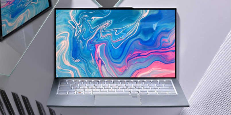 Asus ZenBook S13 ra mắt: Laptop với "tai thỏ" ngược, tỷ lệ màn hình/thân máy đạt 97%, nặng 1Kg