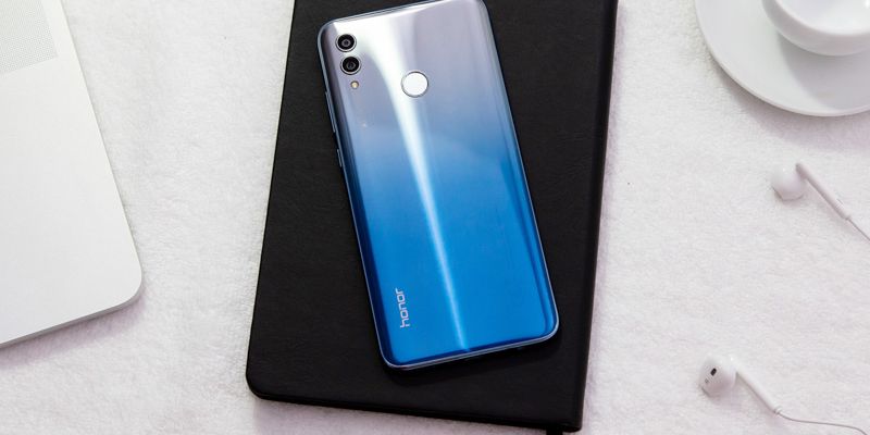 Honor 10 Lite có phải là lựa chọn tốt nhất trong tầm giá 5 triệu đồng?