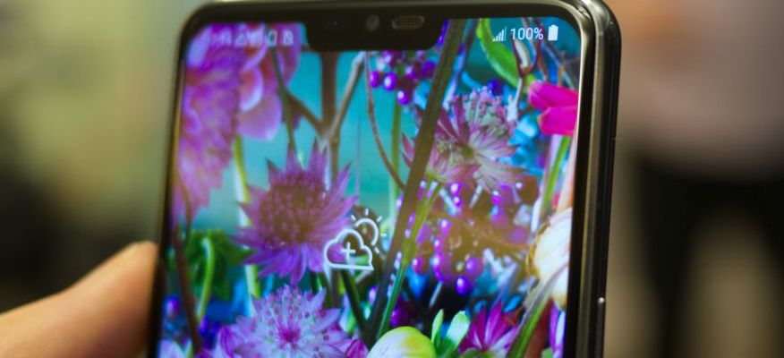 LG G8 ThinQ sẽ được trang bị công nghệ Crystal Sound OLED, biến màn hình thành loa
