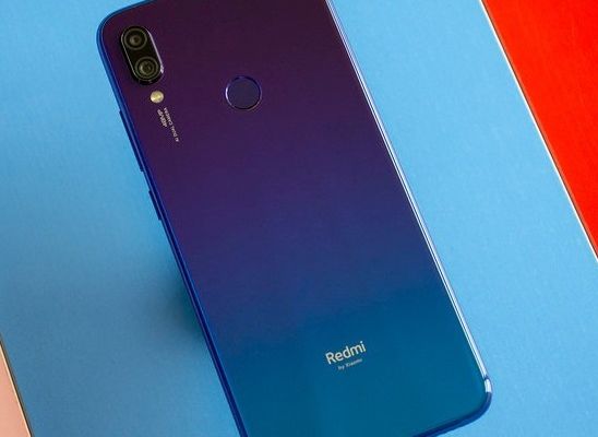 Redmi Note 7 Pro xuất hiện sắc nét với camera kép, màn hình giọt nước