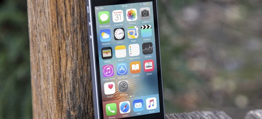 Lại mở bán iPhone SE, Apple kỳ vọng "cháy hàng" lần 4!?