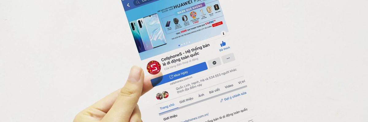 Cách tạo ảnh "cầm" Facebook trong suốt trên tay bằng smartphone cực ảo diệu