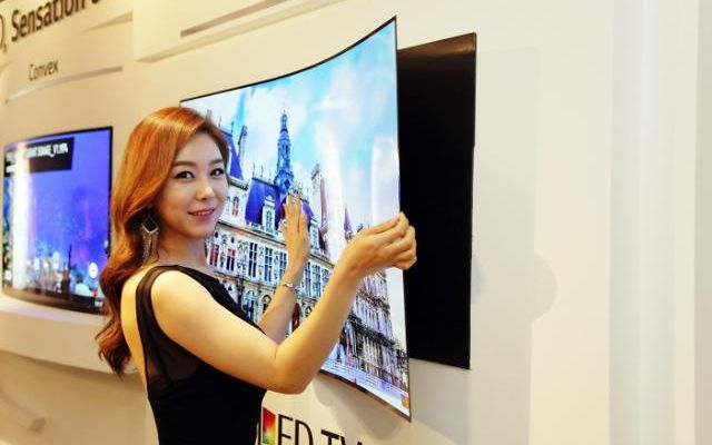 LG sẽ sản xuất màn hình có thể mở rộng về mọi hướng