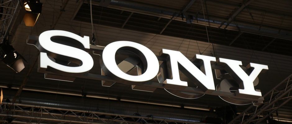 Sony sẽ sa thải 1 nửa nhân viên của bộ phận di động