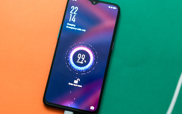 Rút ngắn thời gian sạc - Cuộc đua mới của các nhà sản xuất smartphone