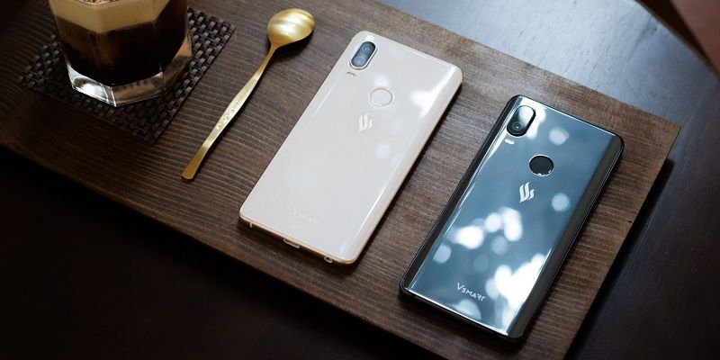 Sự kiện “Đại Lễ Vua Hùng Tự hào hồn Việt”, CellphoneS giảm giá "shock" cho smartphone Vsmart