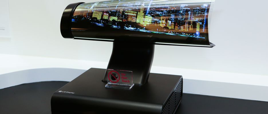 Sáng chế mới tiết lộ LG sắp ra mắt cả smartphone màn hình cuộn