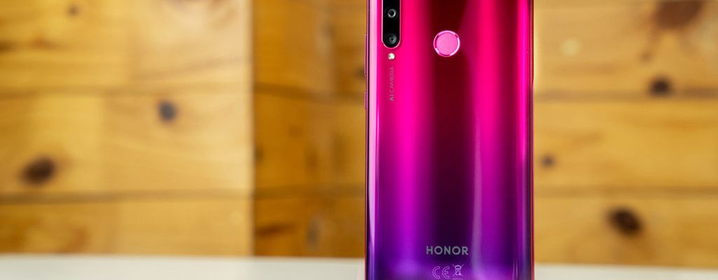 Honor 20 Lite chính thức ra mắt: Màn hình giọt nước 6.21 inch, chip Kirin 710, 3 camera sau, giá 5.3 triệu đồng