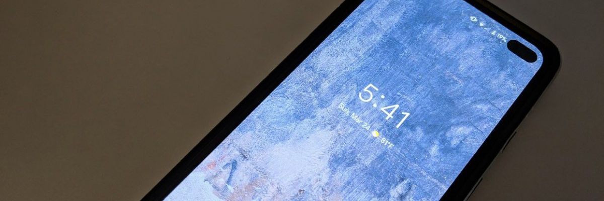 Google Pixel 4 lộ ảnh thực tế, xác nhận có màn hình “đục lỗ”, viền bezel mỏng hơn