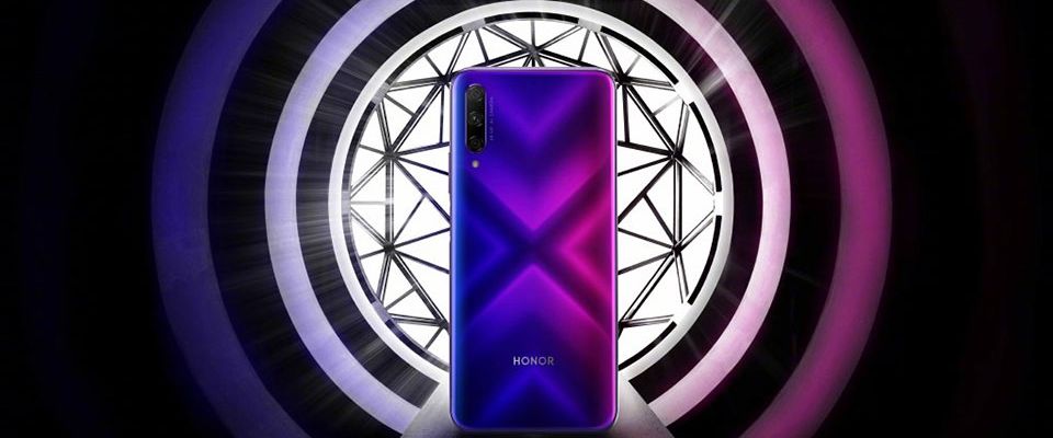 Honor 9X lộ ảnh quảng cáo chính thức, xác nhận thiết kế màu gradient ấn tượng, 3 camera sau