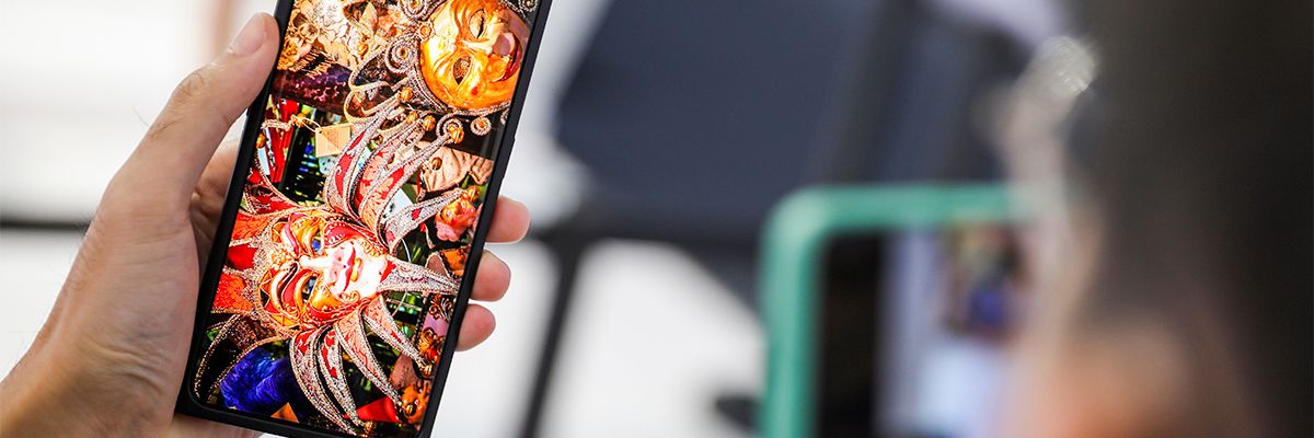 Lộ bằng sáng chế của Huawei với smartphone có camera selfie ẩn dưới màn hình