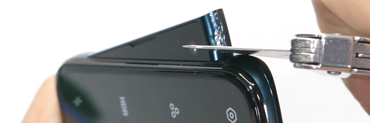 OPPO Reno xuất sắc vượt qua bài thử nghiệm về độ bền