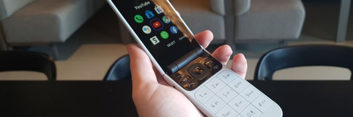 Nokia 2720 Flip nắp gập cổ điển chính thức lên kệ tại CellphoneS, giá tốt hơn dự kiến!