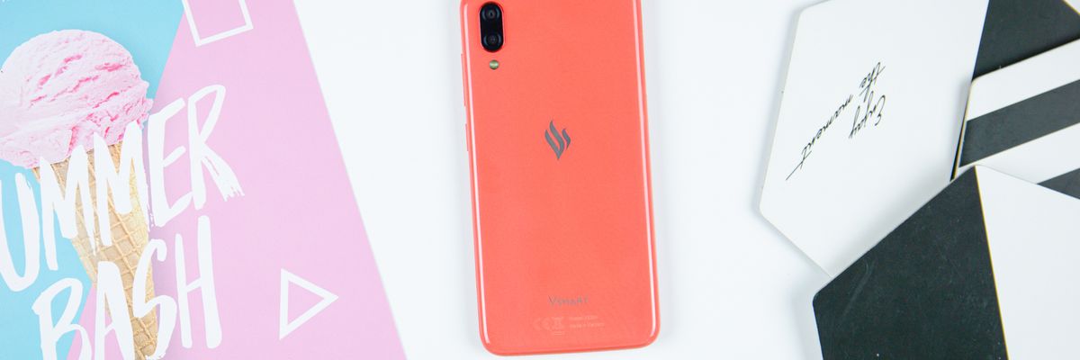 Trên tay Vsmart Star: Snapdragon 215, camera kép, nhiều màu trẻ trung, giá 1.7 triệu