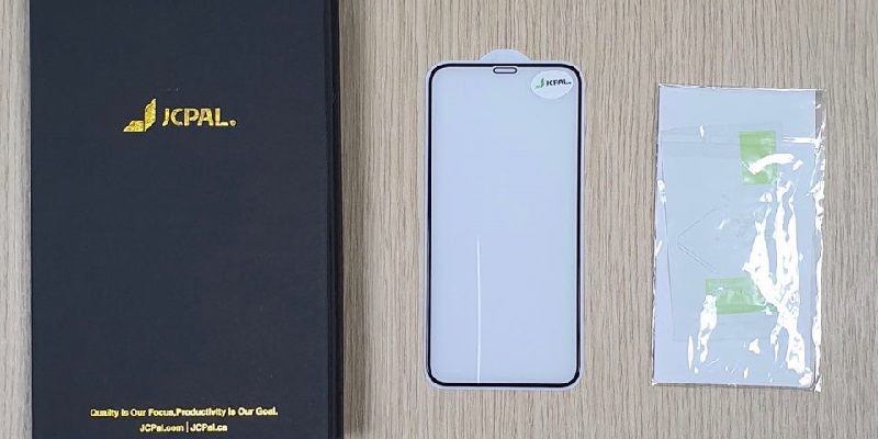 Đây là 3 loại miếng dán cường lực bền, đẹp dành riêng cho bộ ba iPhone 11
