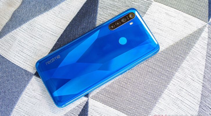 Đánh giá Realme 5: Thiết kế cao cấp, họa tiết lưng đẹp mắt, 4 camera linh hoạt, giá chỉ 3,990,000 đồng