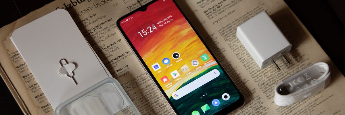 Mở hộp và trên tay OPPO A5 2020: Snapdragon 665, RAM 4GB, pin 5000mAh, giá 4.9 triệu