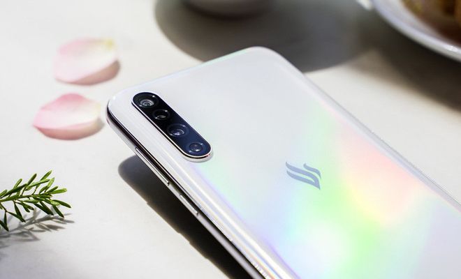 [HOT SALE] Loạt smartphone thương hiệu Vsmart giảm giá "sốc" đến 2.5 triệu đồng, số lượng có hạn
