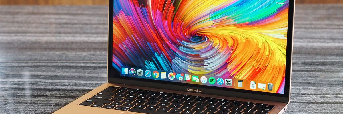 Apple trở thành nhà sản xuất laptop lớn nhất thế giới