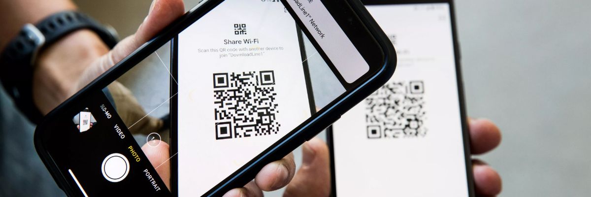 Chia sẻ và đăng nhập WiFi nhanh chóng mà không cần mật khẩu bằng cách quét mã QR Code
