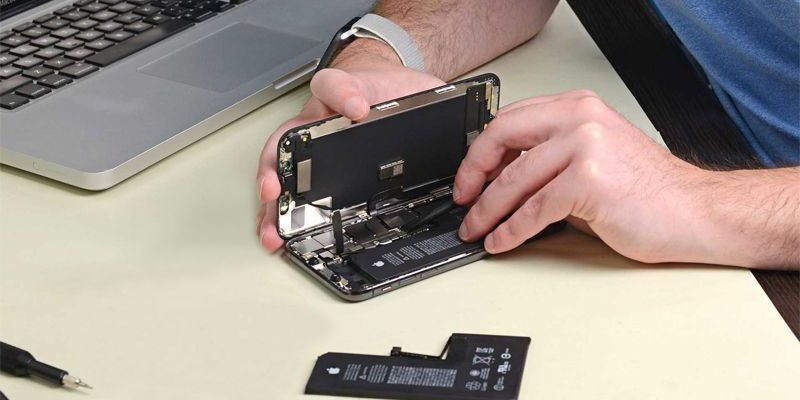 Apple tuyên bố họ không nhận được bất kỳ lợi nhuận nào từ các dịch vụ sửa chữa