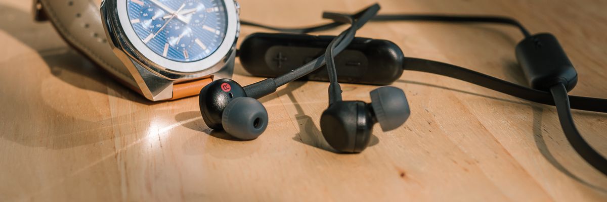 Trải nghiệm nhanh tai nghe Sony WI-XB400: Extra Bass mạnh mẽ, pin 15 giờ và giá chỉ khoảng 1 triệu đồng