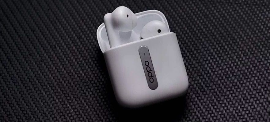 Lộ ảnh thực tế tai nghe tws OPPO Enco Free, thiết kế giống AirPods, giá 2.7 triệu